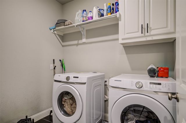 1071 Cabinside Drive, Roanoke, TX 76262