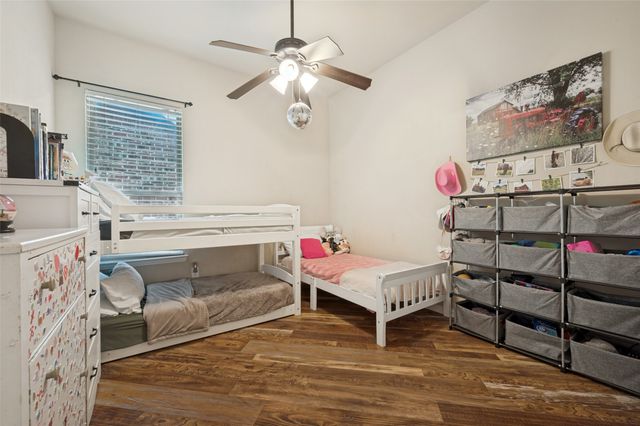 2916 Frontier Drive, Denton, TX 76210