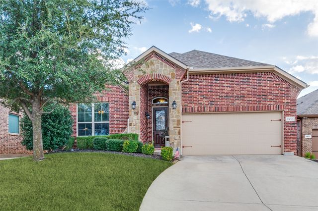 2916 Frontier Drive, Denton, TX 76210