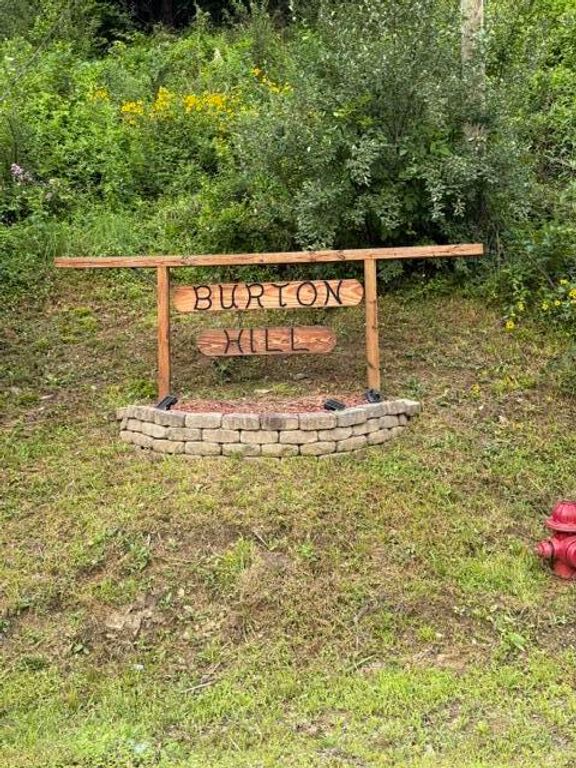 275 Burton Road, Letcher, KY 41832