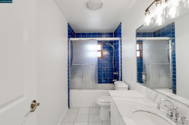 5264 Sunset Dr, El Sobrante, CA 94803