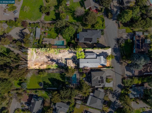 5264 Sunset Dr, El Sobrante, CA 94803