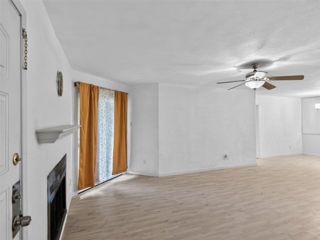 9700 Leawood 1315, Houston, TX 77099