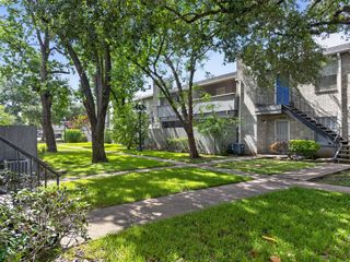9700 Leawood 1315, Houston, TX 77099
