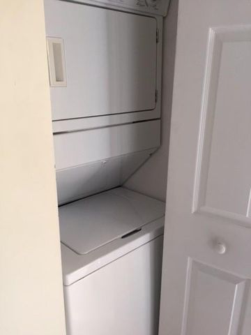 7910 NW 7th Street 103-8, Pembroke Pines, FL 33024