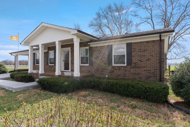 8412 Highway 41, N, Adams, TN 37010