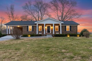 8412 Highway 41, N, Adams, TN 37010