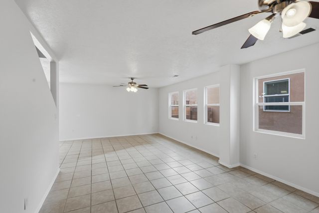 2901 Wilder Loop NE, Rio Rancho, NM 87144