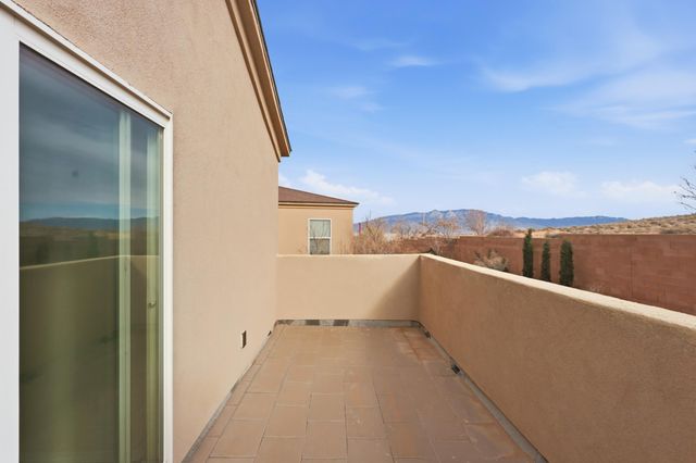 2901 Wilder Loop NE, Rio Rancho, NM 87144