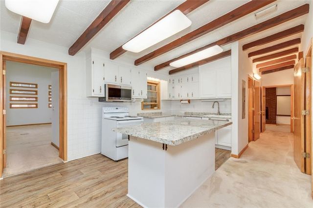 2726 Chamblee Tucker Road, Atlanta, GA 30341