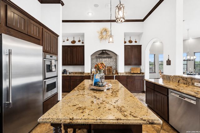261 COVENEY TRL, Boerne, TX 78006