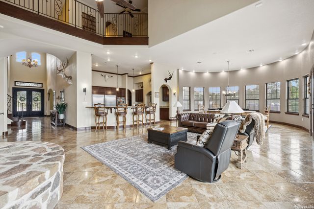 261 COVENEY TRL, Boerne, TX 78006