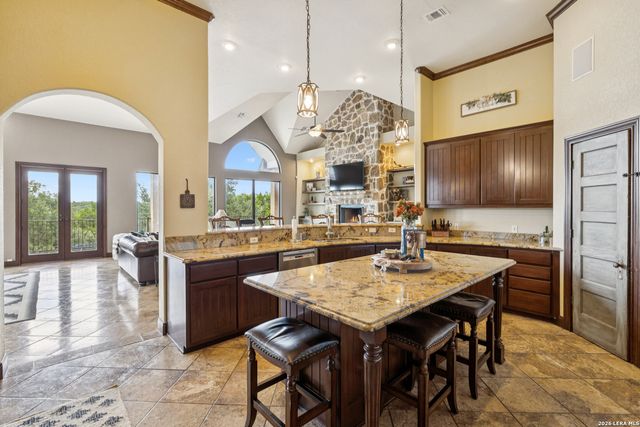 261 COVENEY TRL, Boerne, TX 78006