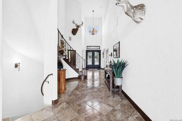 261 COVENEY TRL, Boerne, TX 78006