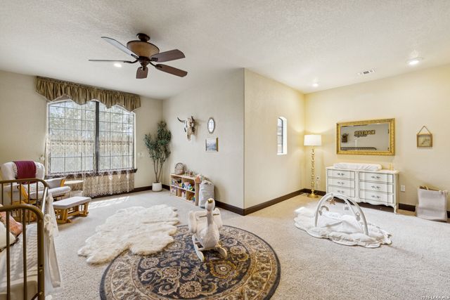 261 COVENEY TRL, Boerne, TX 78006