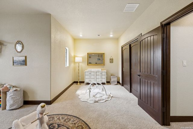 261 COVENEY TRL, Boerne, TX 78006