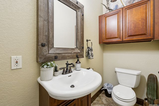 261 COVENEY TRL, Boerne, TX 78006