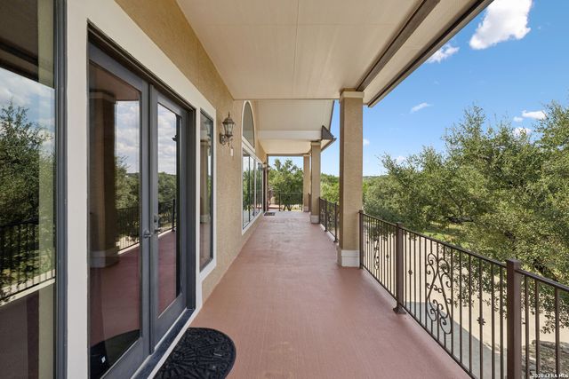 261 COVENEY TRL, Boerne, TX 78006