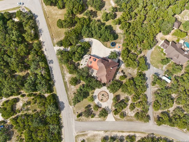 261 COVENEY TRL, Boerne, TX 78006
