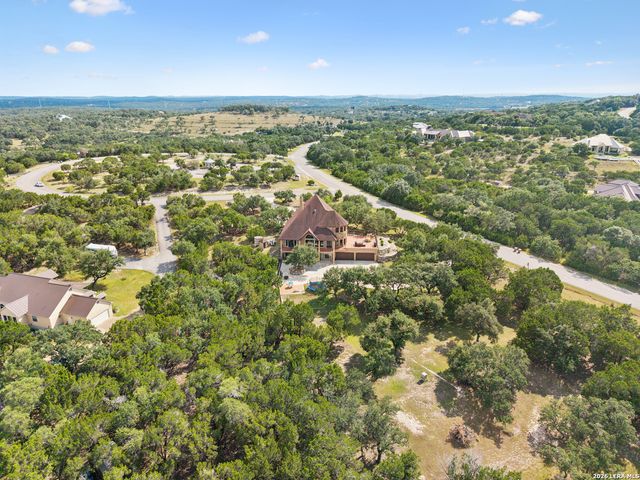 261 COVENEY TRL, Boerne, TX 78006