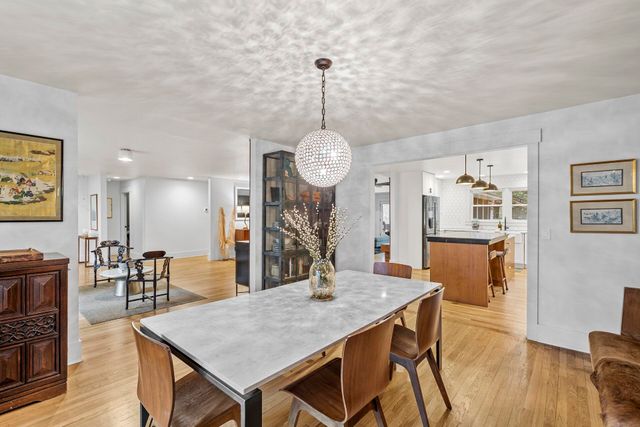 977 Cliffwood Drive, Mount Pleasant, SC 29464