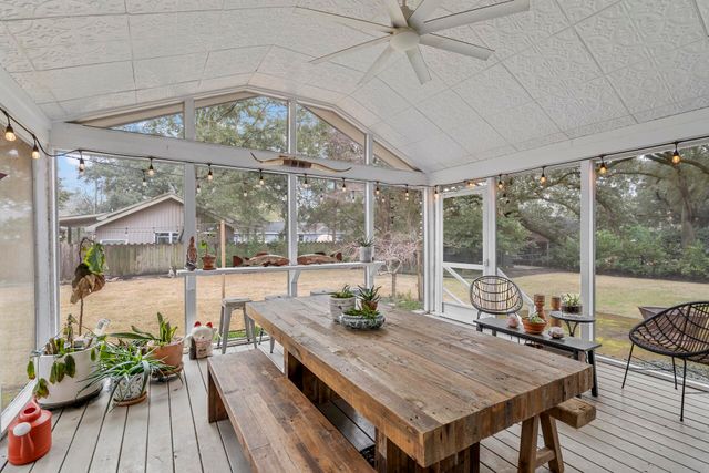 977 Cliffwood Drive, Mount Pleasant, SC 29464