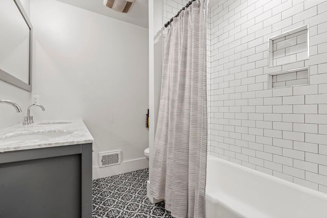 977 Cliffwood Drive, Mount Pleasant, SC 29464