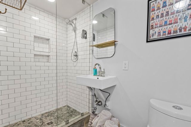 977 Cliffwood Drive, Mount Pleasant, SC 29464