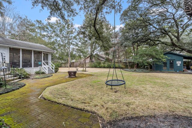 977 Cliffwood Drive, Mount Pleasant, SC 29464