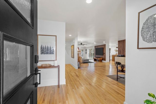 977 Cliffwood Drive, Mount Pleasant, SC 29464