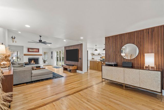 977 Cliffwood Drive, Mount Pleasant, SC 29464