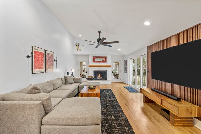 977 Cliffwood Drive, Mount Pleasant, SC 29464