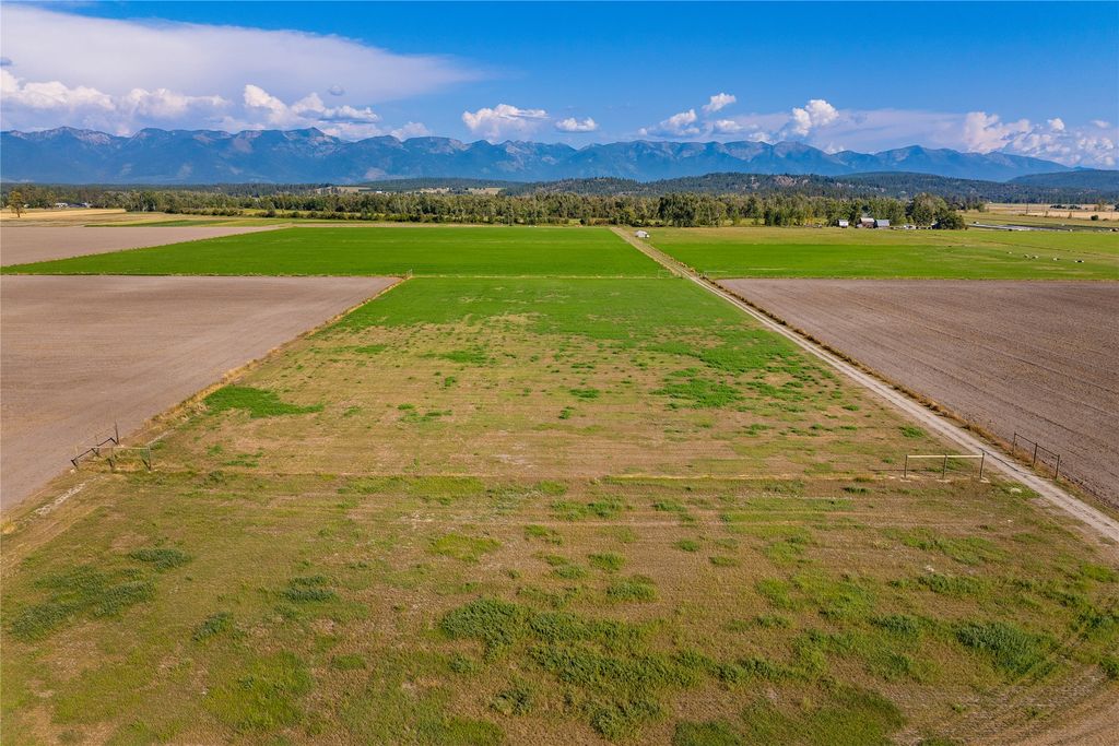 3943 Lower Valley Road, Kalispell, MT 59901 photo 24