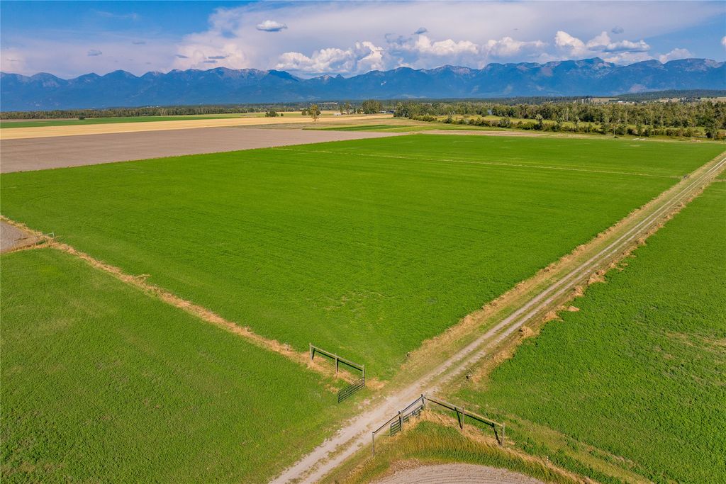 3943 Lower Valley Road, Kalispell, MT 59901 photo 25