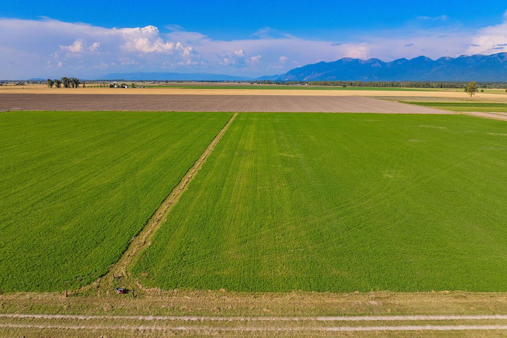 3943 Lower Valley Road, Kalispell, MT 59901 photo 26