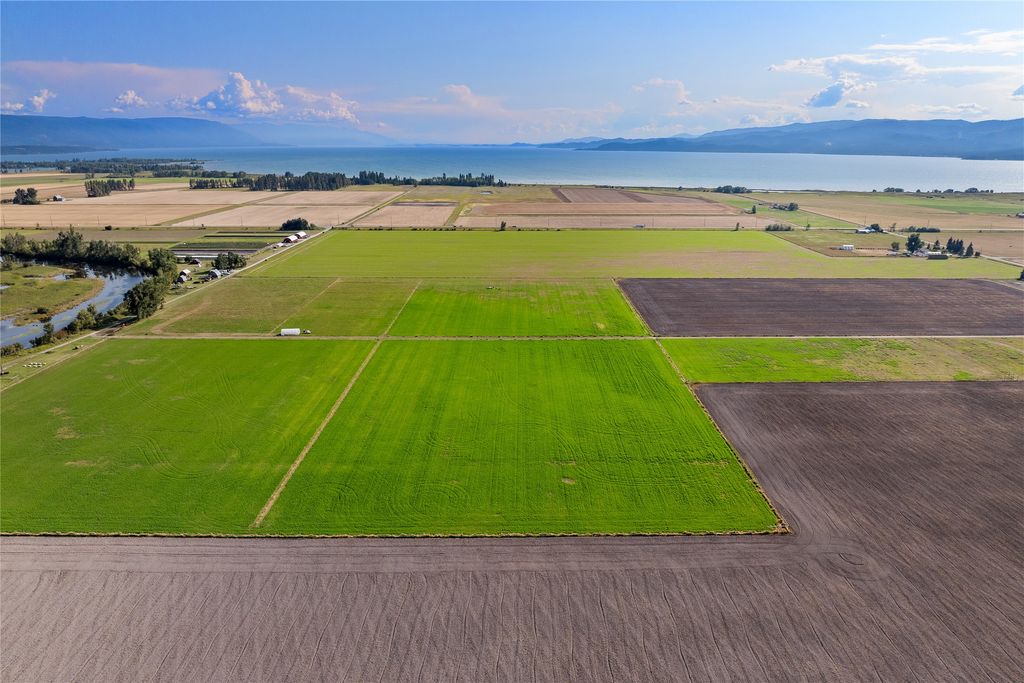 3943 Lower Valley Road, Kalispell, MT 59901 photo 3