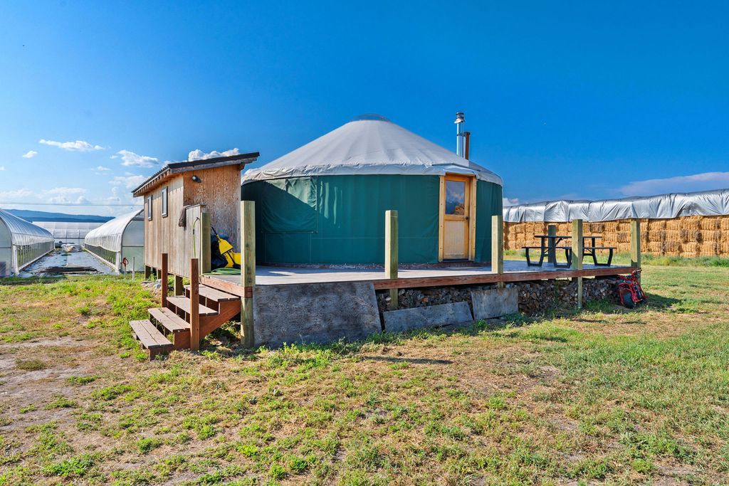 3943 Lower Valley Road, Kalispell, MT 59901 photo 9