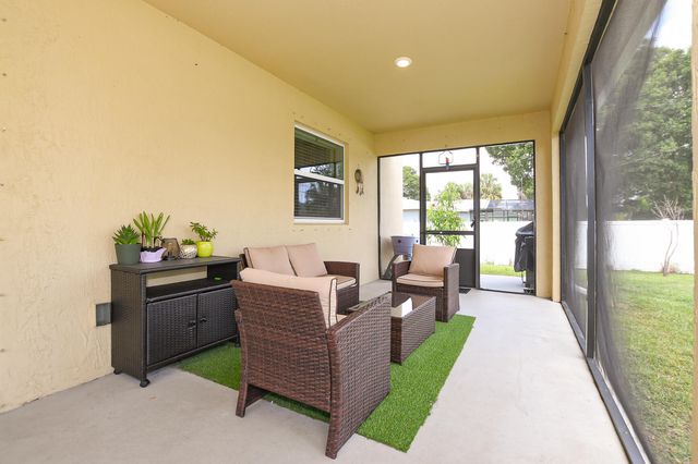 1033 SW General Patton Terrace, Port St. Lucie, Port St Lucie, FL 34953