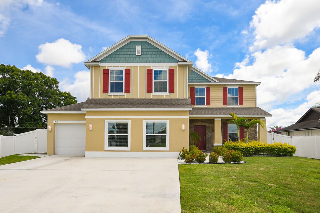 1033 SW General Patton Terrace, Port St. Lucie, Port St Lucie, FL 34953