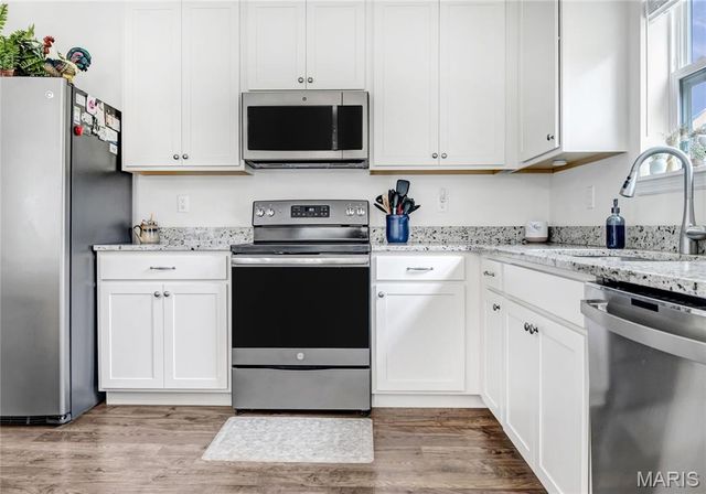 492 Pleasant Breeze Drive, Wentzville, MO 63385