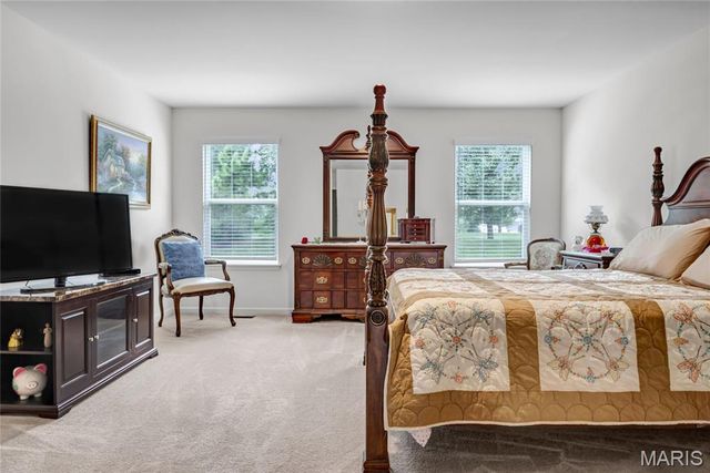 492 Pleasant Breeze Drive, Wentzville, MO 63385