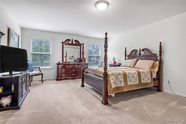 492 Pleasant Breeze Drive, Wentzville, MO 63385