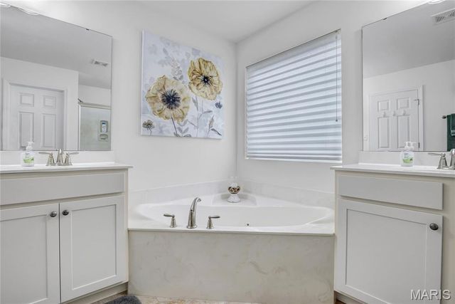 492 Pleasant Breeze Drive, Wentzville, MO 63385