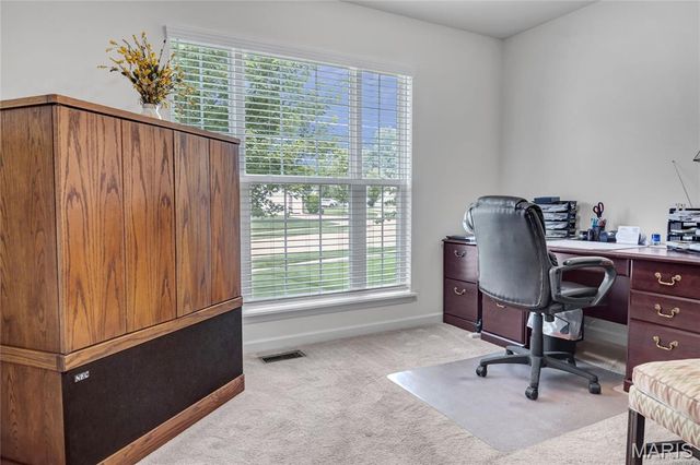 492 Pleasant Breeze Drive, Wentzville, MO 63385