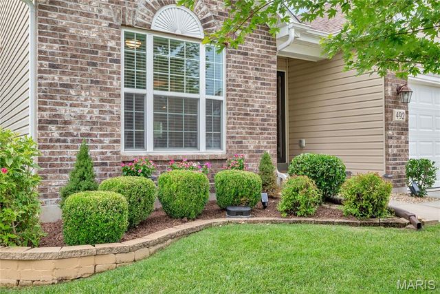 492 Pleasant Breeze Drive, Wentzville, MO 63385