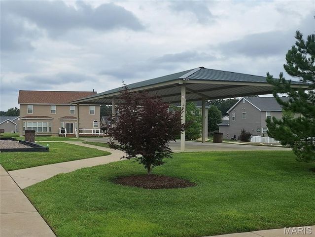 492 Pleasant Breeze Drive, Wentzville, MO 63385