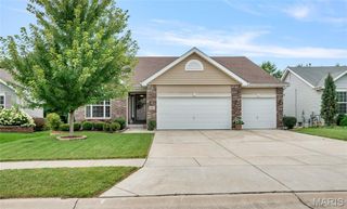 492 Pleasant Breeze Drive, Wentzville, MO 63385
