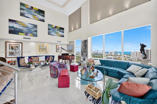 3330 NE 190th Street UPH14, Aventura, FL 33180