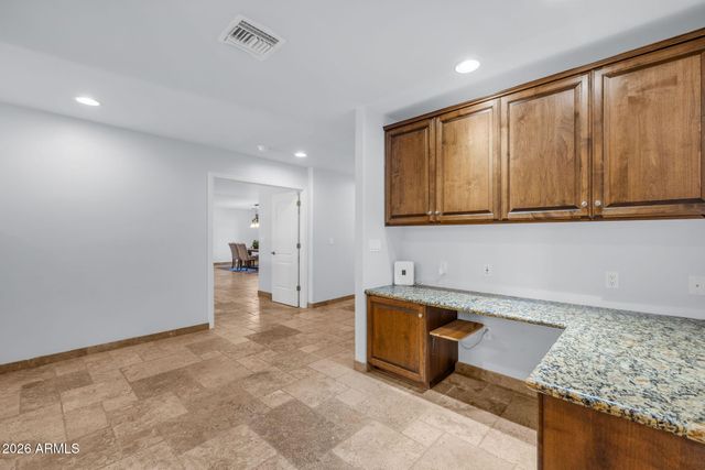 5905 E BERYL Avenue, Paradise Valley, AZ 85253