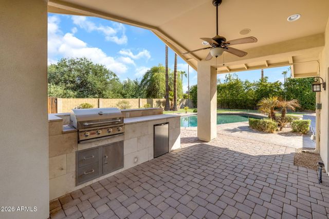 5905 E BERYL Avenue, Paradise Valley, AZ 85253